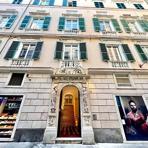 https://the-seven-residence.hotelitalianriviera.com